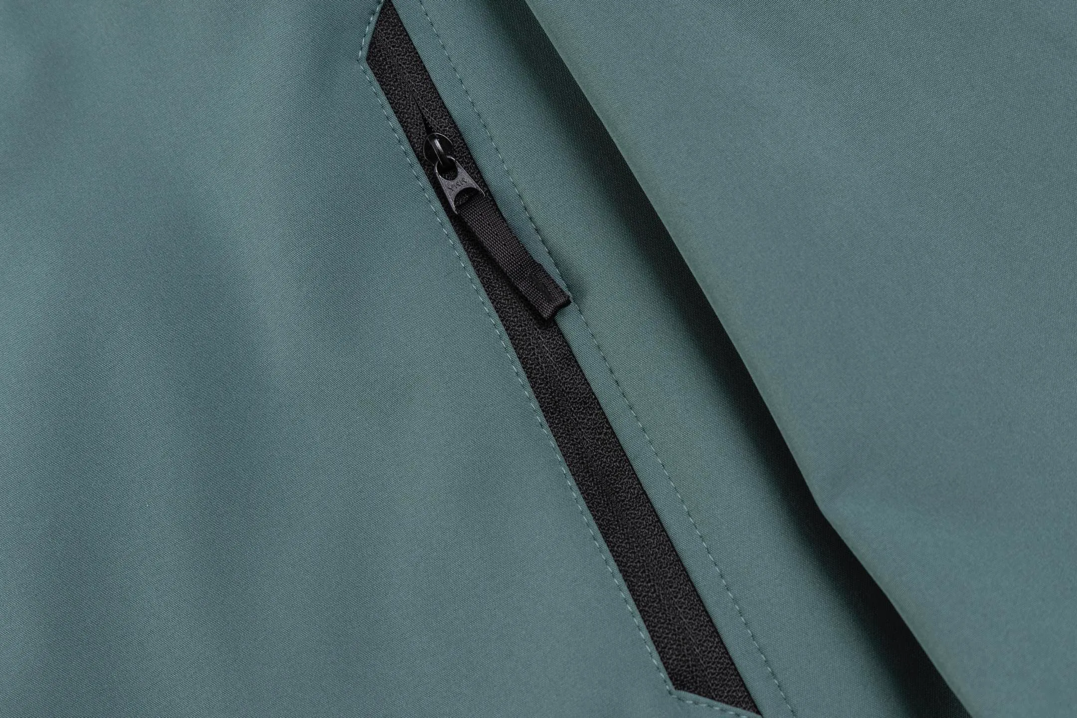 ARCTERYX GAMMA MX 100％ Series（essentials） gamma mx :Fortius 2.0 :85% ，15% :94% ，6% Gamma ，MX ， ， ， Gamma MX Top Seller， ， Series， ， ; Gamma MX ， ， ， ， ; ，New Arrival ， ， DWR ， ， ，Breathable Wind Stopper ， ， Series